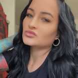 angelaurroz21