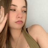 ashleigh048