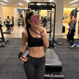 carlaagommezz2.00