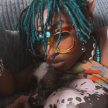 girlwithlocs03