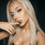 lauragoomeez_