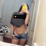 lesbyyy_reyes
