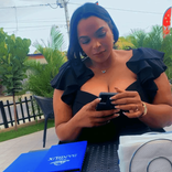 mely_live1