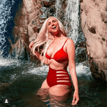 somechickjustt