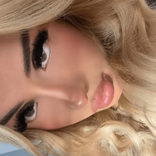 valeriaaswrld