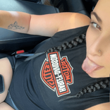 xbigbootybrunettex