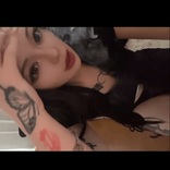 y277902